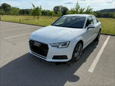 Gebraucht Audi A4 Ambiente 190 PS (139 kW) 2017 Weiß Limousine