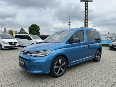 Gebraucht VW Caddy Style 122 PS (89 kW) 2023 Costa azul metallic Van / Kleinbus