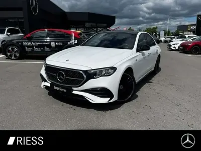 Gebraucht Mercedes E300 AMG 313 PS (230 kW) 2025 Unilack polarweiß uni Limousine