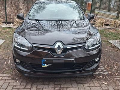 Gebraucht Renault Mégane III 116 PS (85 kW) 2016 Braun Limousine