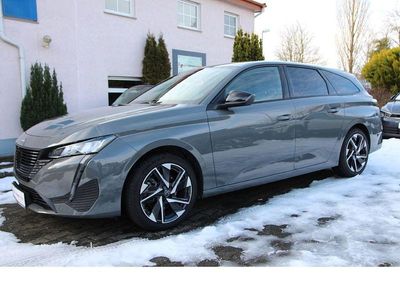 Grau Gebraucht 2024 Peugeot 308 Allure Limousine | 18.990 € (Guter Preis)