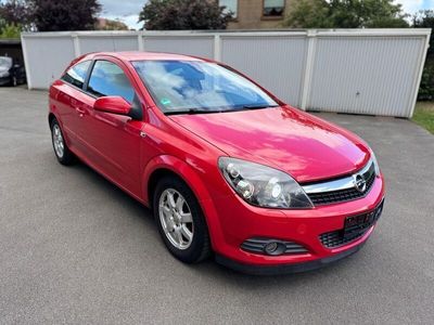 Opel Astra GTC