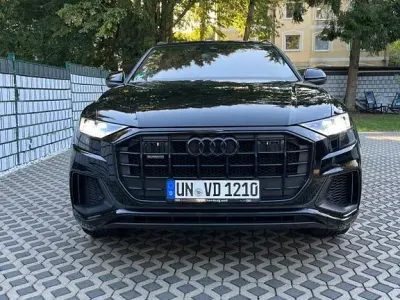 Gebraucht Audi Q8 Sport 286 PS (210 kW) 2019 Schwarz SUV