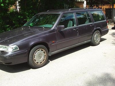 Violett metallic Gebraucht 1994 Volvo 960 Kombi | 900 €