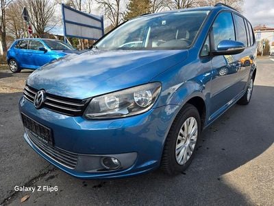 Gebraucht VW Touran Trendline 105 PS (77 kW) 2010 Blau Van / Kleinbus