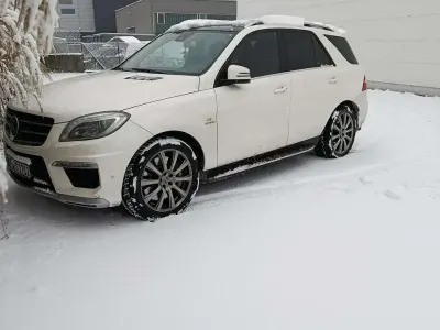 Gebraucht Mercedes ML63 AMG AMG 525 PS (386 kW) 2013 Weiß SUV