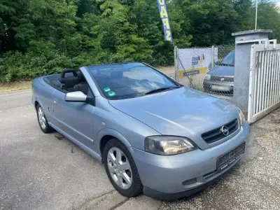 Gebraucht Opel Astra Cabriolet 105 PS (77 kW) 2001 Grau Cabrio