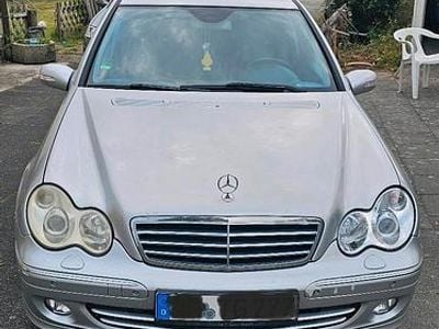 Mercedes C230