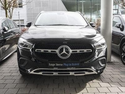 Gebraucht Mercedes GLA250 Progressive 218 PS (160 kW) 2021 Lack kosmosschwarz SUV