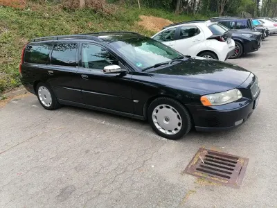 Używany Volvo V70 209 KM (153 kW) 2005 Czarny Kombi