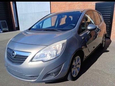 Gebraucht Opel Meriva Edition 95 PS (69 kW) 2011 Grau Van / Kleinbus