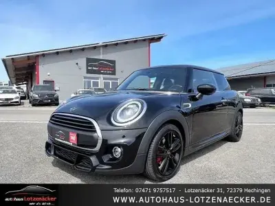 Second-hand Mini John Cooper Works 102 CP (75 kW) 2020 Negru Hatchback