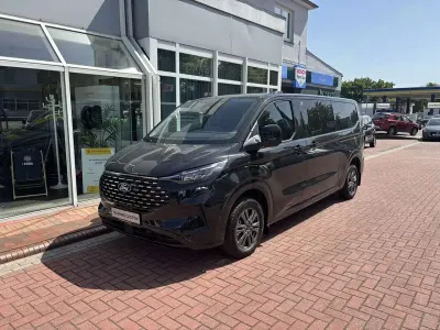 Gebraucht Ford Tourneo Titanium 170 PS (125 kW) 2026 Magnetic grau Van / Kleinbus