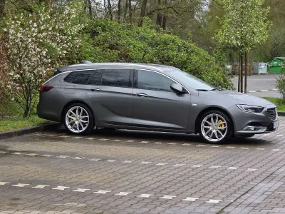 Gebraucht Opel Insignia Business Innovation 209 PS (153 kW) 2018 Schwarz Kombi