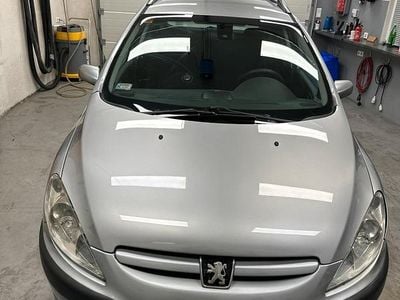 Gebraucht Peugeot 307 95 PS (69 kW) 2004 Grau Limousine