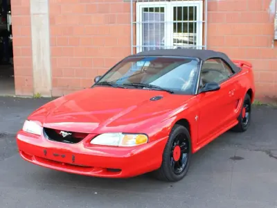 Brugt Ford Mustang Convertible 190 HK (139 kW) 1998 Rød Cabriolet