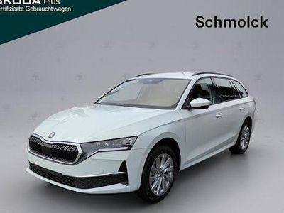 Gebraucht Skoda Octavia Selection 150 PS (110 kW) 2025 Weiß Kombi