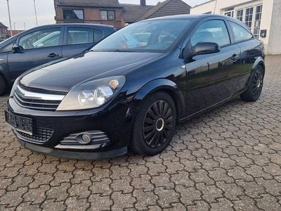Gebraucht Opel Astra GTC Selection 90 PS (66 kW) 2009 Schwarz Coupé