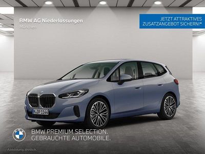 Gebraucht BMW 220 Active Tourer Luxury Line 156 PS (114 kW) 2025 Grau Van / Kleinbus