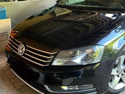 Second-hand VW Passat 140 CP (102 kW) 2013 Negru Break