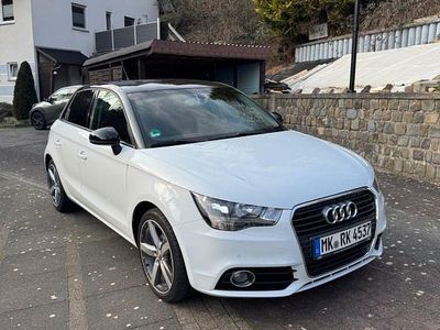 Gebraucht Audi A1 Sportback Sport 86 PS (63 kW) 2013 Weiß Kleinwagen