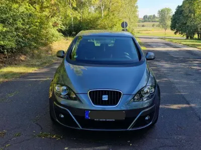 Gebraucht Seat Altea Sun 140 PS (102 kW) 2015 Grau Kombi