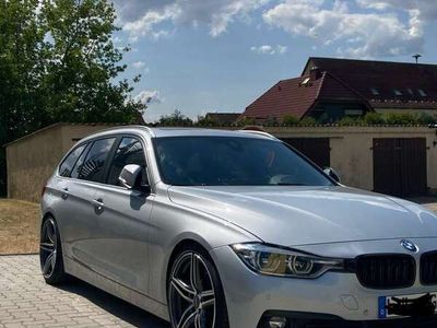 BMW 325