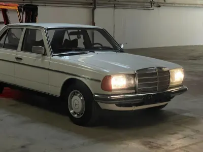 Gebraucht Mercedes 280 185 PS (136 kW) 1980 Weiß Limousine