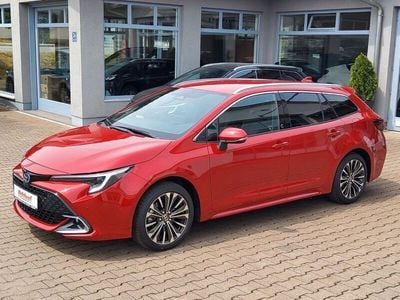 Gebraucht Toyota Corolla Team 196 PS (144 kW) 2025 Rot Limousine