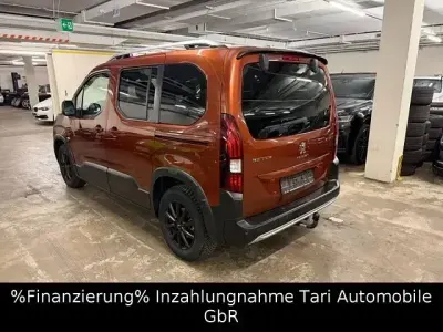 Gebraucht Peugeot Rifter Allure 131 PS (96 kW) 2022 Braun Van / Kleinbus