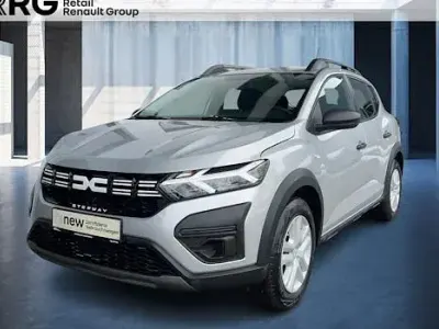 Brugt Dacia Sandero Essentiel 101 HK (74 kW) 2024 Sølv Sedan