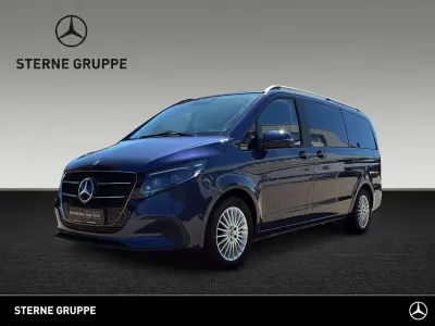 Gebraucht Mercedes V220 Style 163 PS (119 kW) 2025 Sodalithblau Van / Kleinbus
