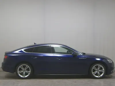 Gebraucht Audi A5 Sportback S-Line 150 PS (110 kW) 2019 Blau Kleinwagen