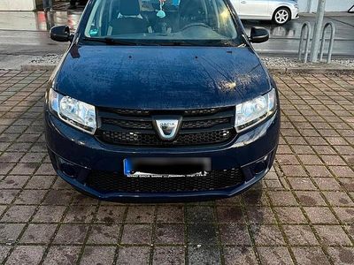 Blau Gebraucht 2016 Dacia Sandero Ambiance Limousine | 4.550 € (Fairer Preis)