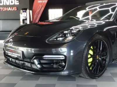 Usata Porsche Panamera Sport Turismo 441 CV (324 kW) 2021 Grigio Station wagon