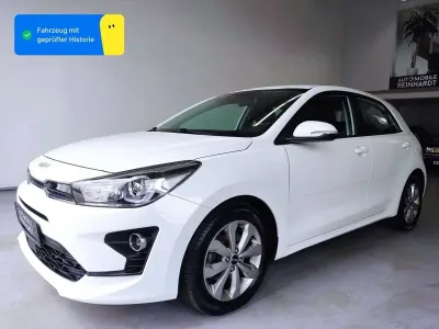 Gebraucht Kia Rio Vision 84 PS (61 kW) 2022 Weiß Kleinwagen