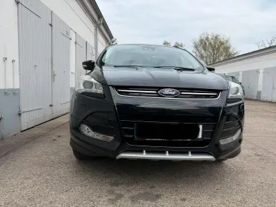 Używany Ford Kuga Titanium 150 KM (110 kW) 2015 Czarny SUV