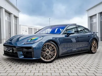 Gebraucht Porsche Panamera Turbo S E-Hybrid 782 PS (575 kW) 2026 Blau Kleinwagen