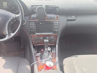 Usata Mercedes C180 142 CV (104 kW) 2004 Nero Berlina