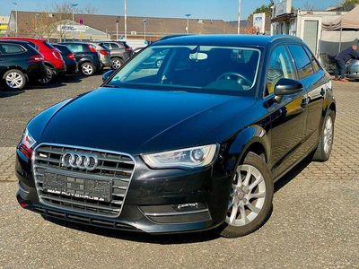 Gebraucht Audi A3 Attraction 105 PS (77 kW) 2013 Schwarz Limousine