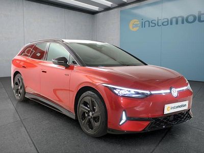 Rot Gebraucht 2025 VW ID.7 GTX Kombi | 53.049 € (Fairer Preis)