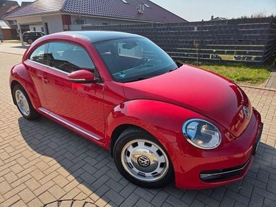 Gebraucht VW Beetle Design 105 PS (77 kW) 2012 Rot Kleinwagen