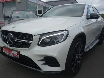 Używany Mercedes GLC43 AMG AMG 367 KM (269 kW) 2017 Biały Coupe