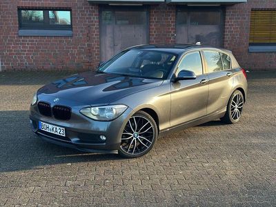 Grau Gebraucht 2012 BMW 118 Kleinwagen | 7.995 € (Fairer Preis)
