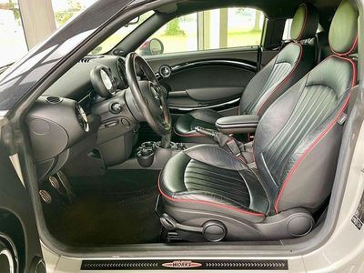Mini John Cooper Works Coupé