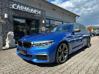 Gebraucht BMW M550 Performance 400 PS (294 kW) 2019 Sonderlackierung (metallic) Limousine