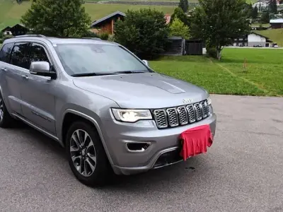 Gebraucht Jeep Grand Cherokee 250 PS (183 kW) 2017 Silber SUV