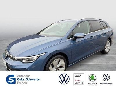 Blau Gebraucht 2025 VW Golf VIII Style Kombi | 36.390 € (Teuer)