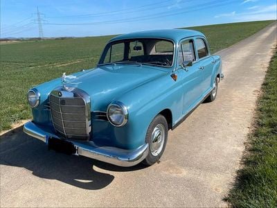 Gebraucht Mercedes 190 50 PS (36 kW) 1960 Blau Limousine