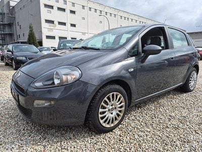 Usata Fiat Punto Pop 77 CV (56 kW) 2012 Grigio Utilitaria
